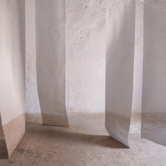 Lucía Gorostegui, Acopia, vista de exhibición. Cortesía de la Galería Juan Silió 