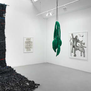 Farkhondeh Shahroudi, Widerruf, ausstellungsansicht. Mit freundlicher genehmigung der Galerie Barbara Thumm
