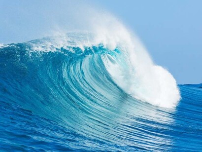 Enormous wave