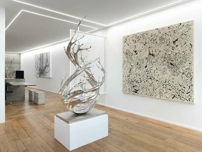 Katrin Fridriks, Joan Saló, and Zheng Lu, White on white, exhibition view. Courtesy of Galerie Sept