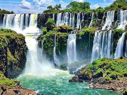 Las Cataratas del Iguazú, formadas por 275 saltos