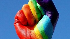 As cores do arco-íris são um símbolo do movimento LGBT