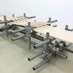 L. Lamothe, Untitled, 2014, phenolic wood boards, steel pipes, scaffolding clamps, variable dimensions. Courtesy of the artist and Alberta Pane Gallery