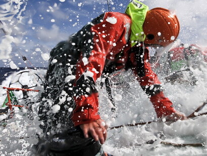La Volvo Ocean Race pone a los regatistas al límite de sus capacidades