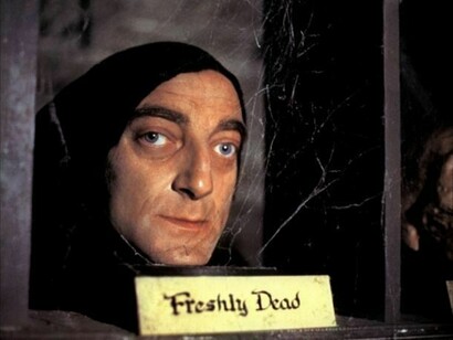 Marty Feldman (Igor) in Frankenstein Junior di Mel Brooks
