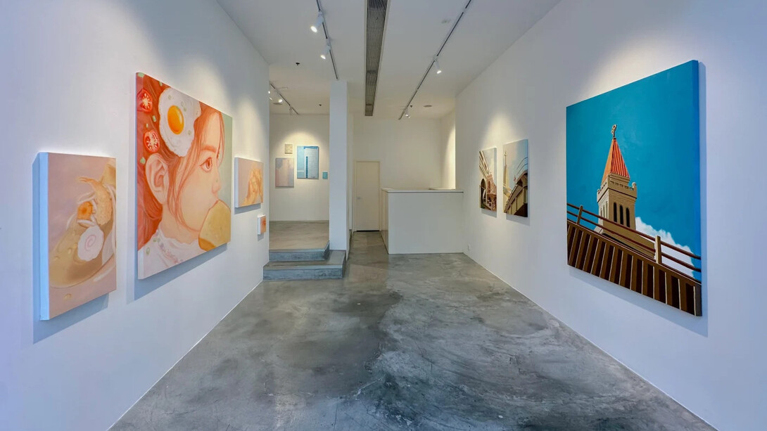 Various artists, Between soul and senses, exhibition view. Courtesy of Contemporary by Angela Li