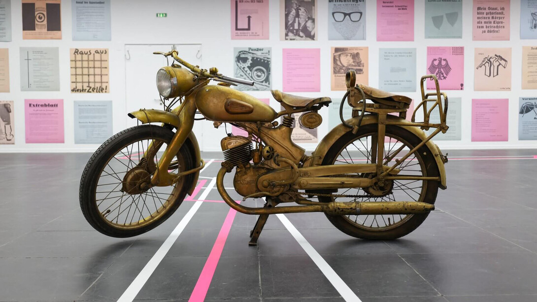Verschiedene künstler, Hidden history, ausstellungsansicht. Mit freundlicher genehmigung des Frankfurter Kunstverein