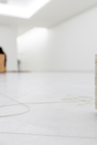 No dia 1 de março é inaugurada a exposição de Sara Navarro, na Galeria Trem, em Faro