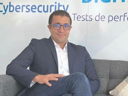 El Mehdi El Khachia at an event