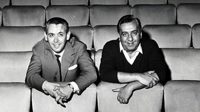 Garinei e Giovannini, una straordinaria coppia di impresari, di registi e autori che hanno fatto, letteralmente, la storia della commedia musicale italiana