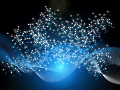 Assisteremo infatti sempre più a un assottigliarsi della linea di demarcazione tra offline e online