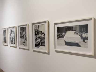 Rosemberg Sandoval, Cuerpo transgresivo, vista de exhibición. Cortesía del Museo La Tertulia