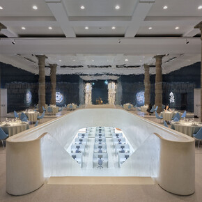 Elmgreen & Dragset, Stillleben mit gemüse, exhibition view. Courtesy of Städel Museum 
