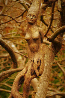 Scultura di Debra Bernier