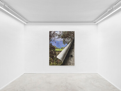 Asher Liftin, Knight’s move, exhibition view. Courtesy of Nino Mier Gallery 