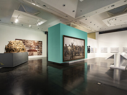 New century achievements exhibition, exhibition view. Courtesy of Tsinghua University Art Museum