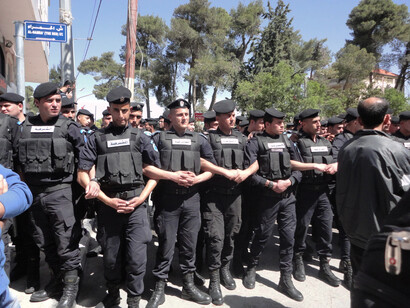 Costa Rica ha intentado exportar su modelo desmilitarizado a otros países, promoviendo activamente el desarme y la paz a través de su política exterior