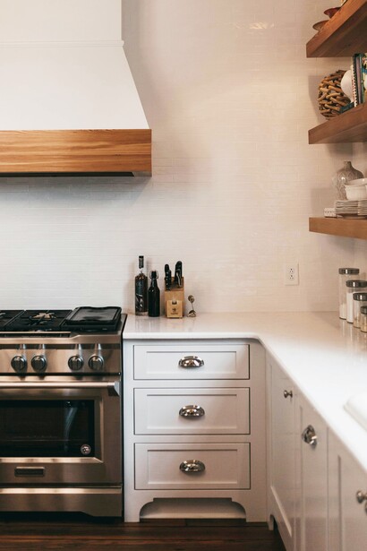 Sapere sempre dove si trovano gli ingredienti e gli utensili migliora l’efficienza e la creatività in cucina