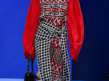 Presented in Paris, Lanvin’s Spring/Summer 2026 collection explored blue as both structure and mood, pairing confident shoulders with thoughtful scarf detailing and skirts shaped for movement