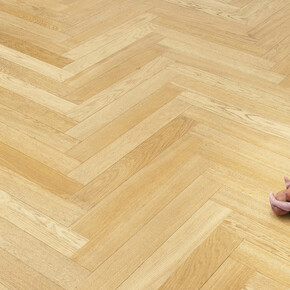 Urs Fischer. Courtesy of Galerie Max Hetzler