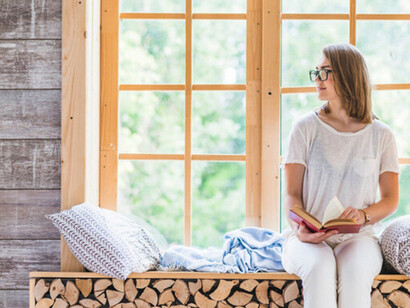 El verano nos invita a enamorarnos de una persona, de la vida o incluso de un libro capaz de despertar sentimientos que creíamos dormidos