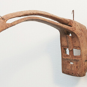 Dogon peoples, Mask, Hornbill Bird (Emina, Dyodyomini) with Hook (Gobo), late 19th-mid 20th century. Mali, Bandiagara Circle, possibly Banani, Wood, paint, and iron, 15 × 8 × 36 1/2 in. (38.1 × 20.3 × 92.7 cm). Photo: Paul Hester
