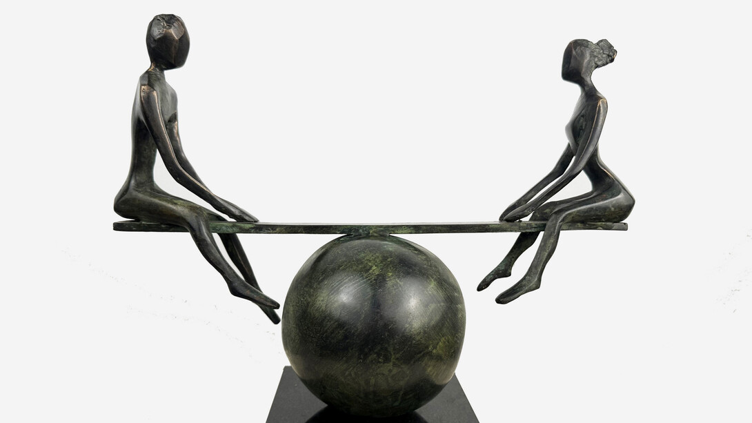 Kristóf Tóth, Balance. Courtesy of Koller Gallery