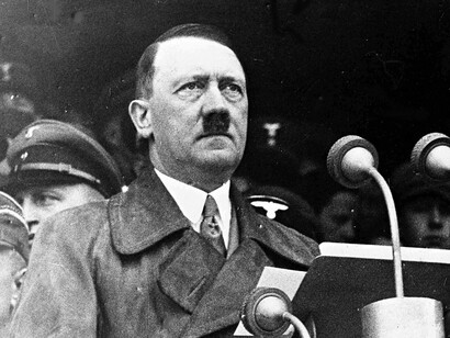 Hitler durante un discurso