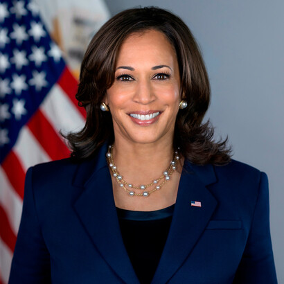 Kamala Harris, candidata à presidência do partido Democrata nos EUA. Em 10 de setembro, Kamala teve um debate com seu oponente republicano. O debate foi muito bom para ela, que demonstrou sua energia juvenil e inteligência impressionant