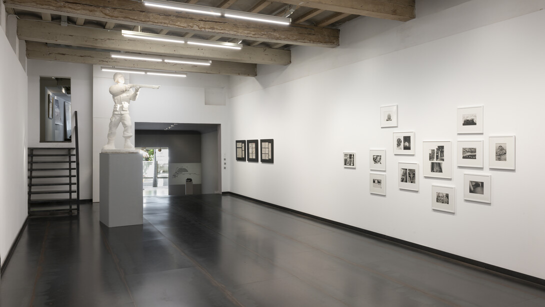 Miralda, Booom, vista de exhibición. Cortesía de la Galería Senda 