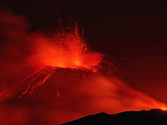 Eruzione dell'Etna, Italia, del 19 luglio 2019, foto di Andrea Mirabella