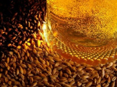 Un vaso de cerveza