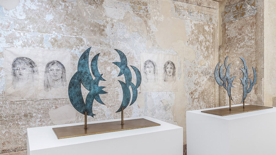 Compass. Courtesy of Galleria Continua