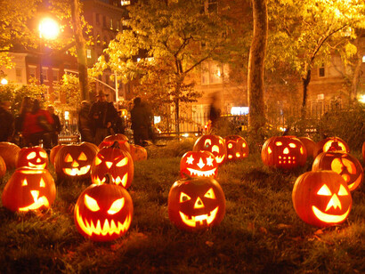 Halloween llena las calles de calabazas