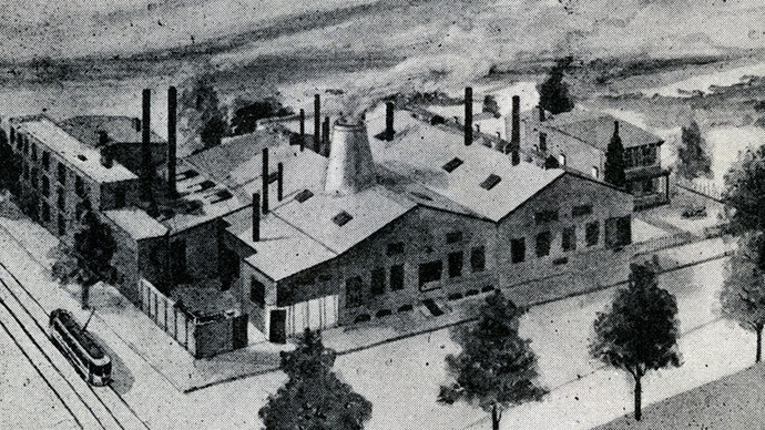 The Neustadt Collection of Tiffany Glass. Courtesy of Queens Museum