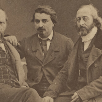 Group Portrait of Alphonse Poitevin, Ernest Lacan and Léon Vidal, 1861 - 1868, pigment process with ferric chloride and tartaric acid, (single or double transfer), 8,9 x 6,0 cm. Courtesy of Daniel Blau gallery (detailed)