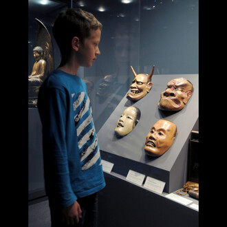 Cultures in Asia and Oceania. Courtesy of Bernisches Historisches Museum