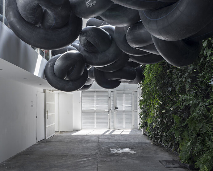 Clouds and Tears. Courtesy of Proyectos Monclova