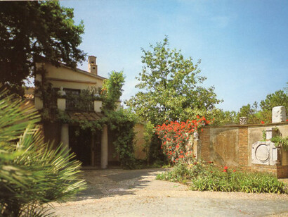 Villa Zeri, l'ingresso
