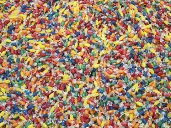 Installation Shot, Candy | Damien Hirst & Felix Gonzalez-Torres, Blain|Southern, Photo: Peter Mallet, 2013