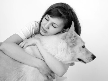 Más allá de la idea de debilidad, paradójicamente, la ternura no es blanda, sino fuerte, firme y audaz ya que se muestra sin miedo, sin pudor