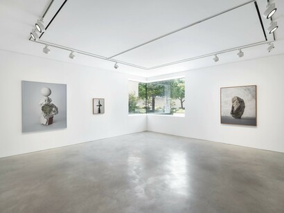 Various artists, Objects in oscillation, exhibition view. Courtesy of Kukje Gallery