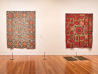 The McCoy Jones collection: textiles from Central Asia and the Middle East, exhibition view. Courtesy of De Young Museum