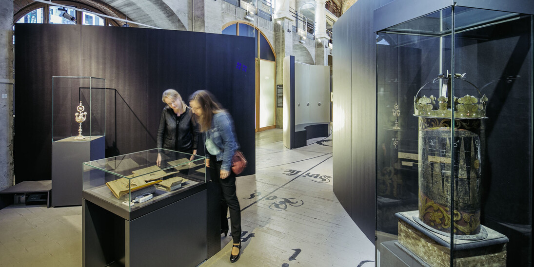 All in All, Exhibition view. Courtesy of Residenzschloss