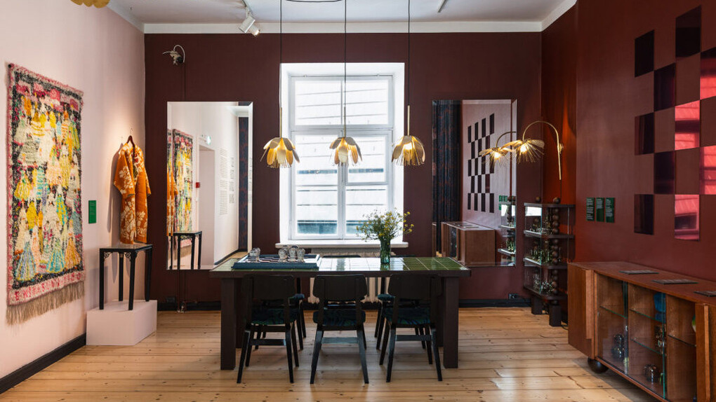 Living/room, exhibition view. Courtesy of Estonian Museum of Applied Art and Design