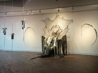 Ambra Castagnetti, Pánico efímero, vista de exhibición. Cortesía de MAMBO 