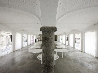 Cittadellarte – Fondazione Pistoletto, Sala delle Colonne, Fotografia: Enrico Amici   