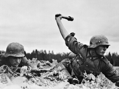 German soldiers during the invasion of the Soviet Union by the Axis powers, 1941