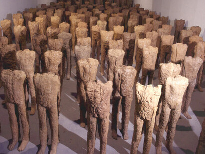Magdalena Abakanowicz, Crowd and Individual