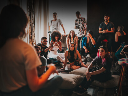 El ser humano necesita satisfacer algunos aspectos clave como las necesidades fisiológicas, las de seguridad, amor y pertenencia, de estima y de autorrealización